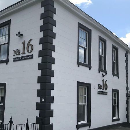 No.16 Hotel Seaham Exterior foto The former railway station at 16 Station Road, now a private house